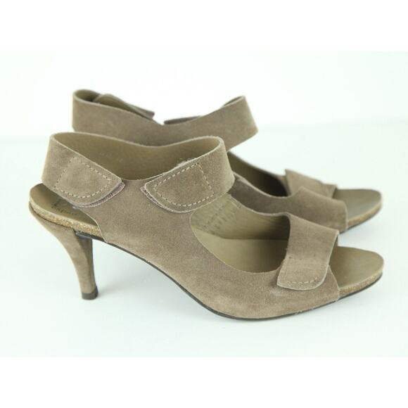 Pedro Garcia Tan Heels - Picture 1 of 10